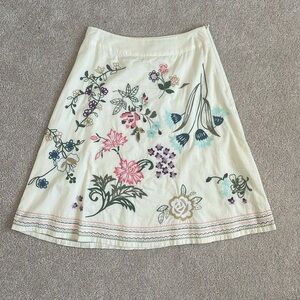 Talbots Petites White A-Line Embroidered Skirt 2